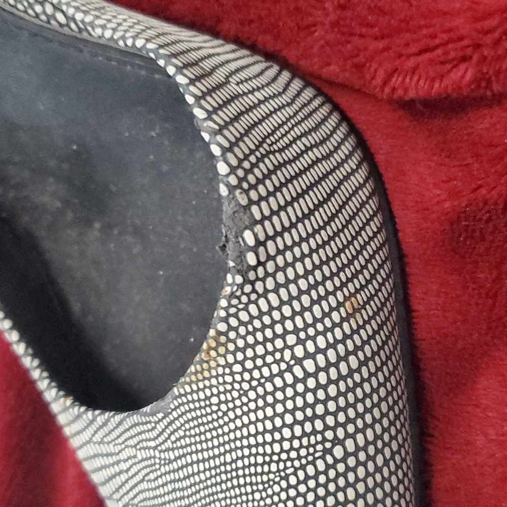 Jessica Simpson Snakeskin Heels - Picture 6 of 6